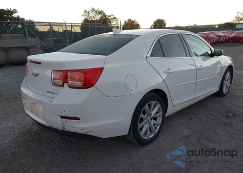 2015 Chevrolet Malibu 2Lt from USA, damaged, VIN 1G11D5SL3FF324149